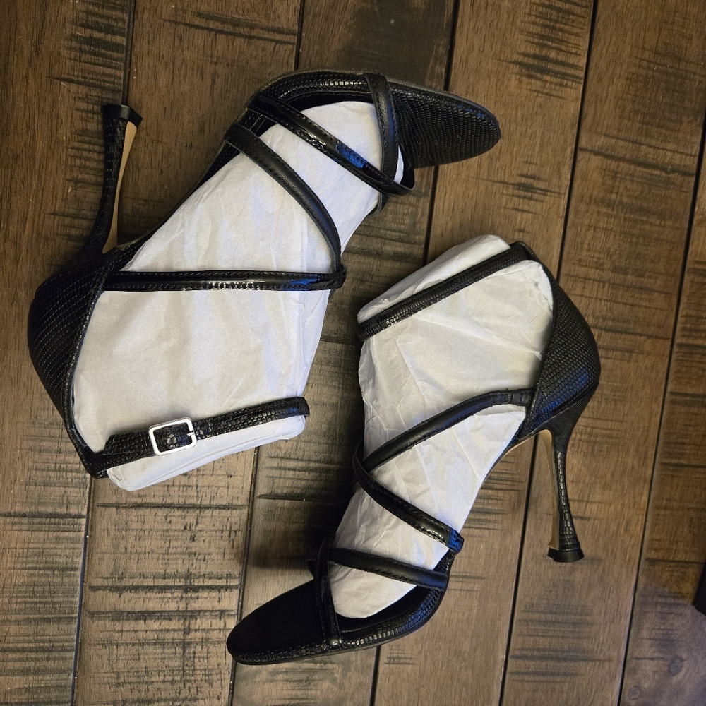 Vince Camuto Strappy Heeled Leather Sandals SZ 6.5